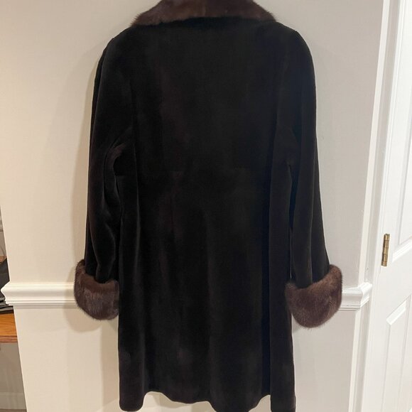 Mink Stroller - Brown Sheared - Picture 2 of 2